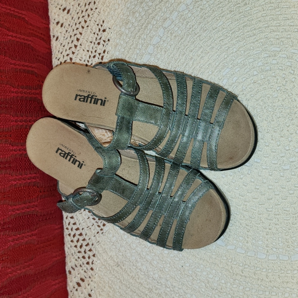 SALE! Umberto Raffini Blue Green Leather Comfort Wedge Mule 39
